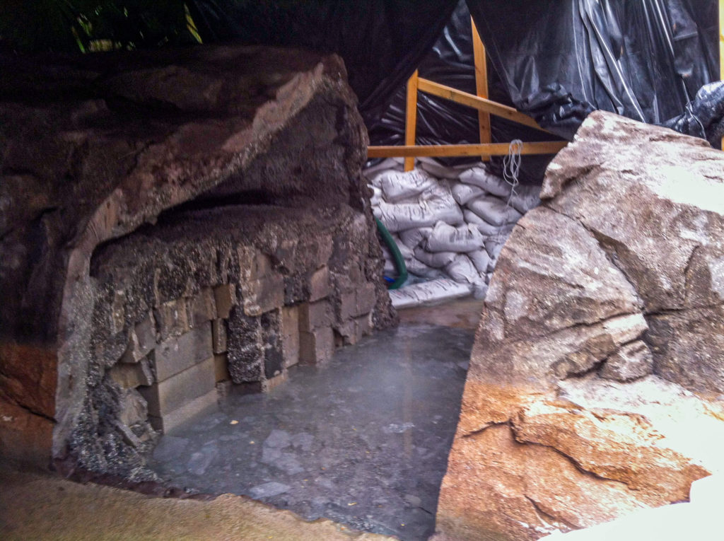 Discovery Cove Boulder Cut